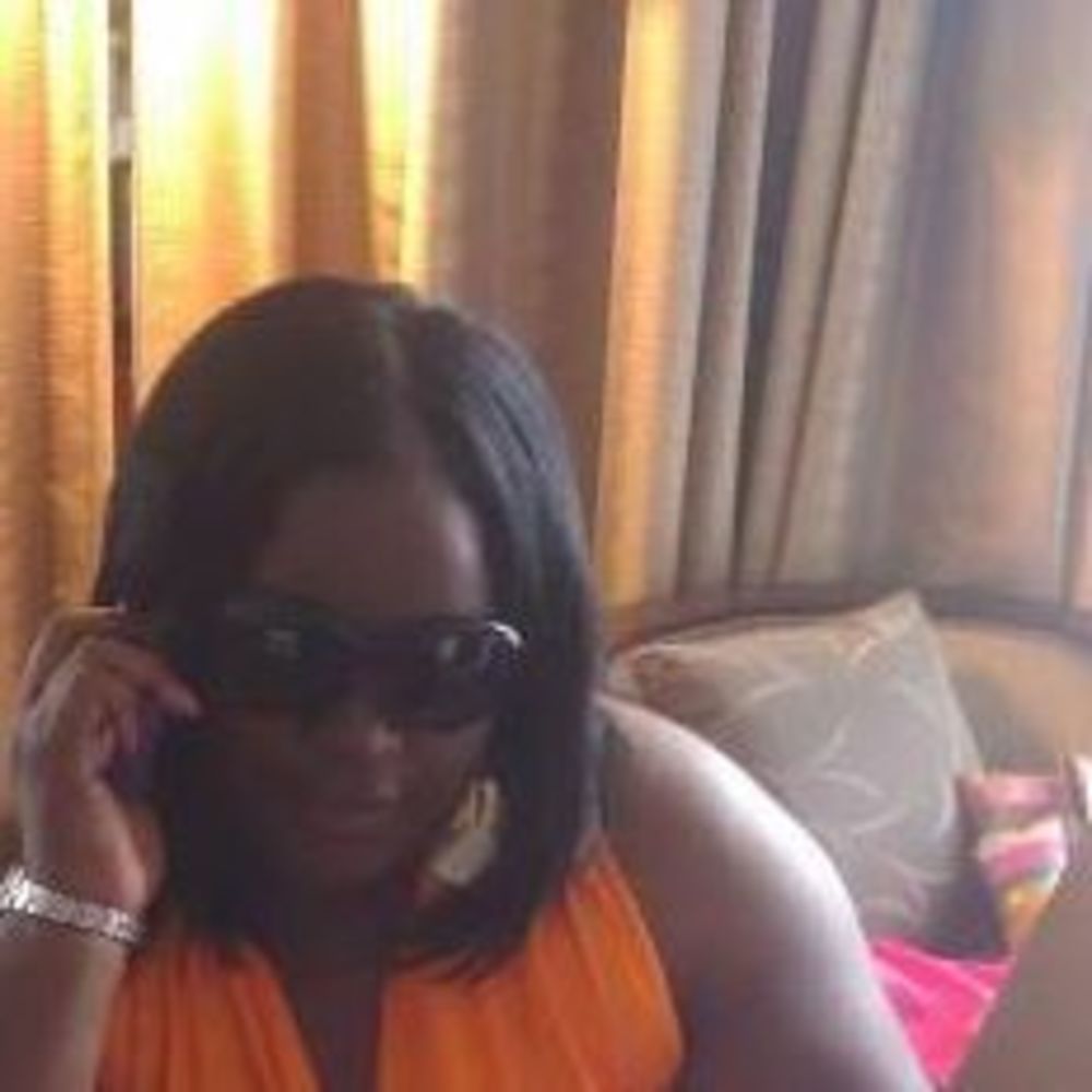 Meet your Posher, Paula